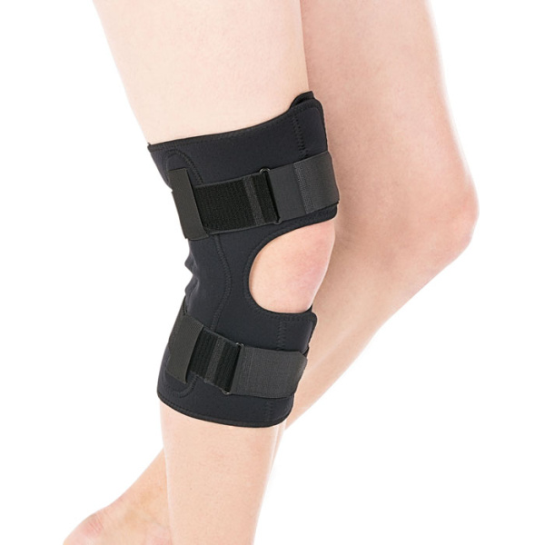 Бандаж на коленный сустав с полицентрическими шарнирами Т-8508  Trives Бандаж на коленный сустав с полицентрическими шарнирами Т-8508  Trives