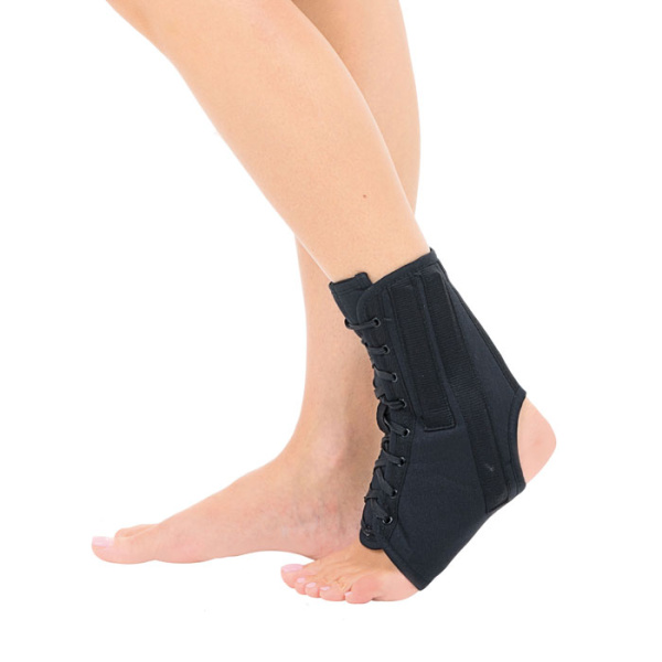 Бандаж на голеностопный сустав с пластинами и шнуровкой Т.46.28 (Т-8608/1) Trives Бандаж на голеностопный сустав с пластинами и шнуровкой Т.46.28 (Т-8608/1) Trives