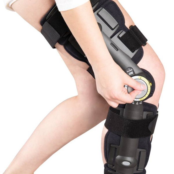 Ортез на коленный сустав Т.44.51  Trives Ортез на коленный сустав Т.44.51  Trives