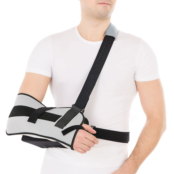 Бандаж на плечевой сустав фиксирующий с абдукционной подушкой Т.33.06 (Т-8106) Trives Бандаж на плечевой сустав фиксирующий с абдукционной подушкой Т.33.06 (Т-8106) Trives