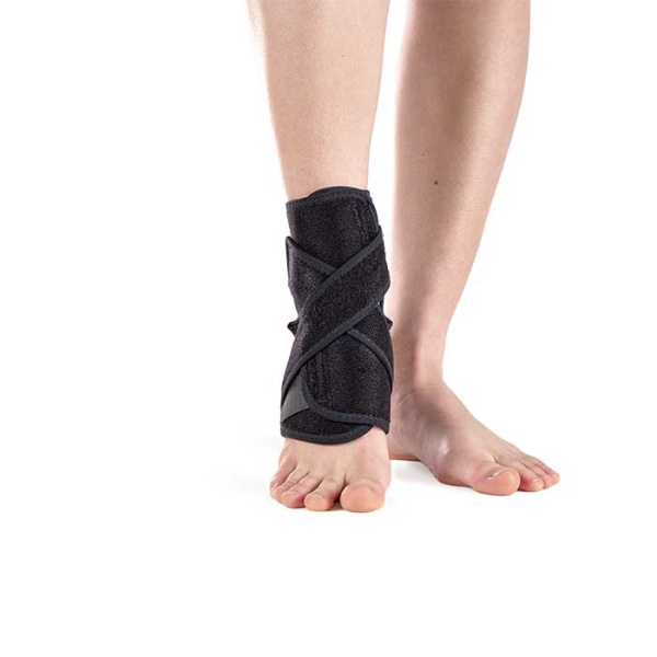 Бандаж компрессионный на голеностопный сустав Т-8628   Бандаж компрессионный на голеностопный сустав Т-8628