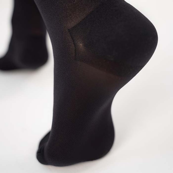 Чулки компрессионные с закрытым носком, класс компрессии 1, на широкое бедро, цвет черный, ТК.931 Evolution ТК.931.10W  Evolution Чулки компрессионные с закрытым носком, класс компрессии 1, на широкое бедро, цвет черный, ТК.931 Evolution ТК.931.10W  Evolution